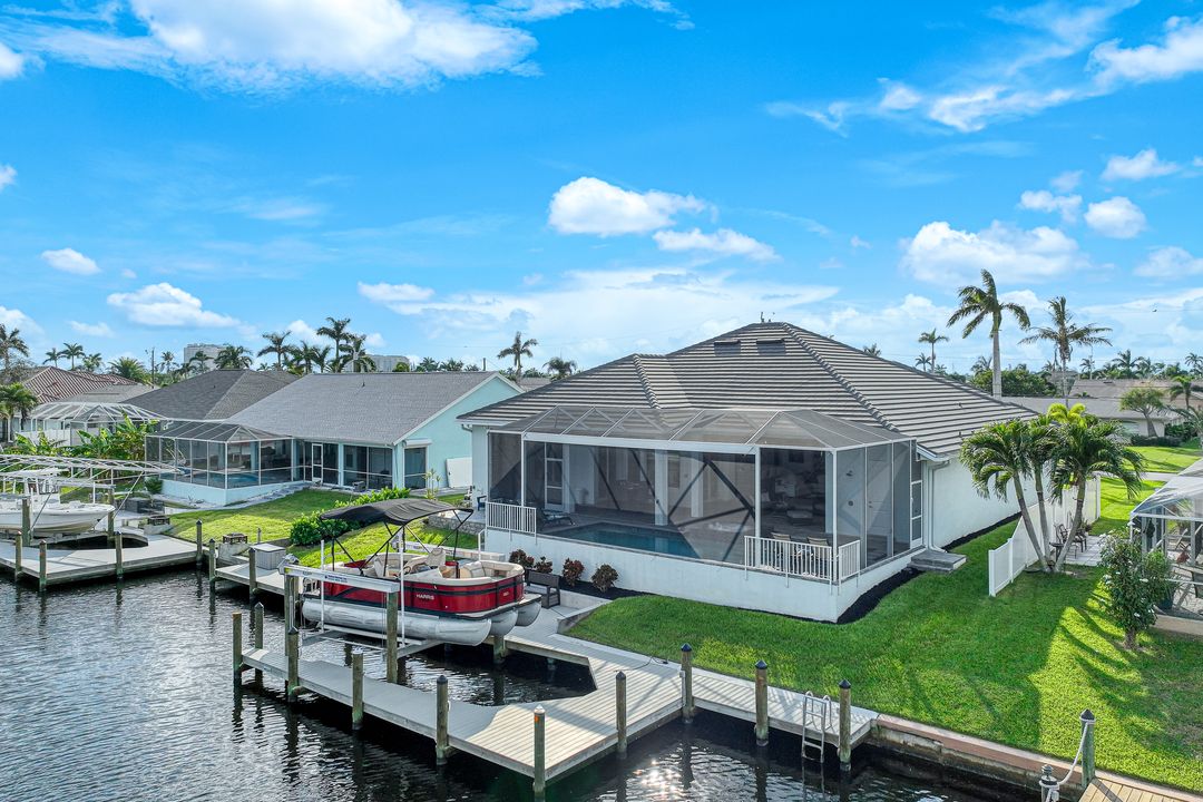 5317 SW 8th Pl, Cape Coral, FL 33914