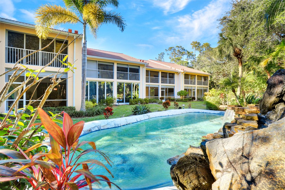 2355 Hidden Lake Dr #3, Naples, FL 34112