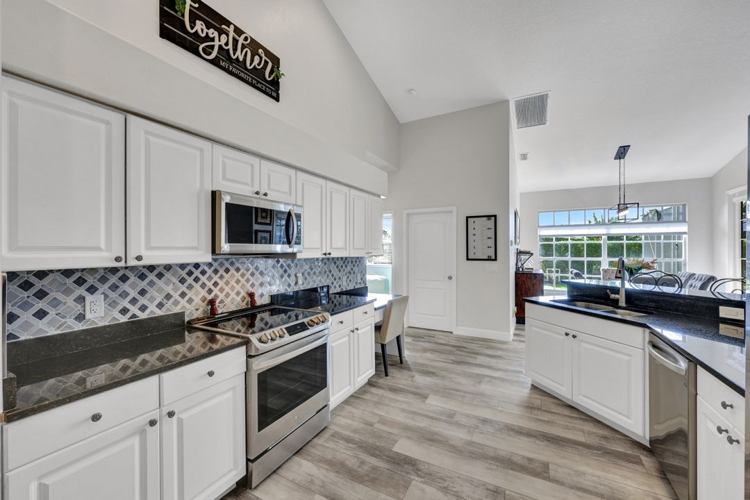 3921 Preserve Way, Estero, FL 33928