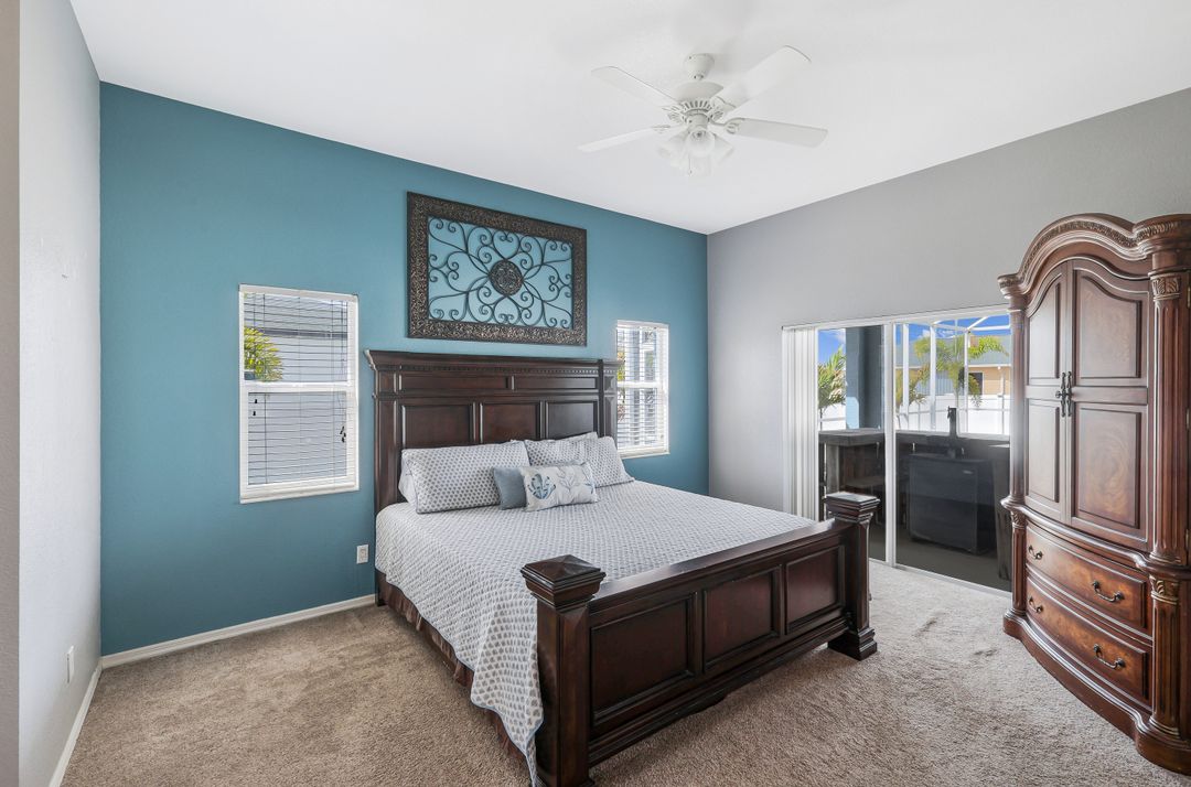 1728 NW 7th Ave, Cape Coral, FL 33993