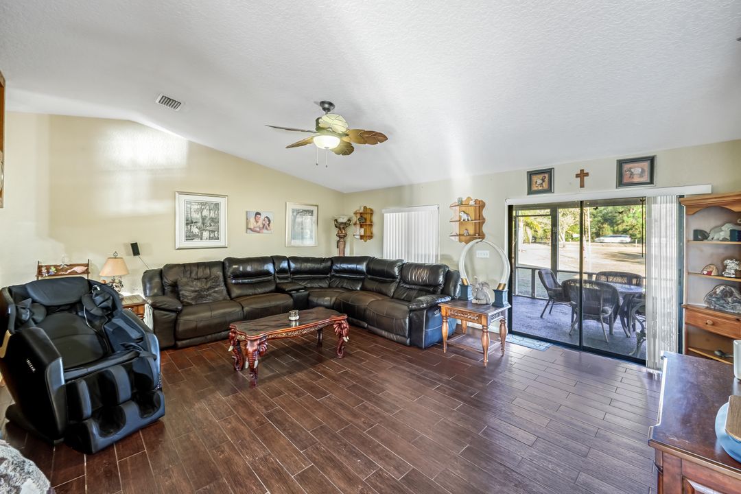 16321 Slater Rd, North Fort Myers, FL 33917