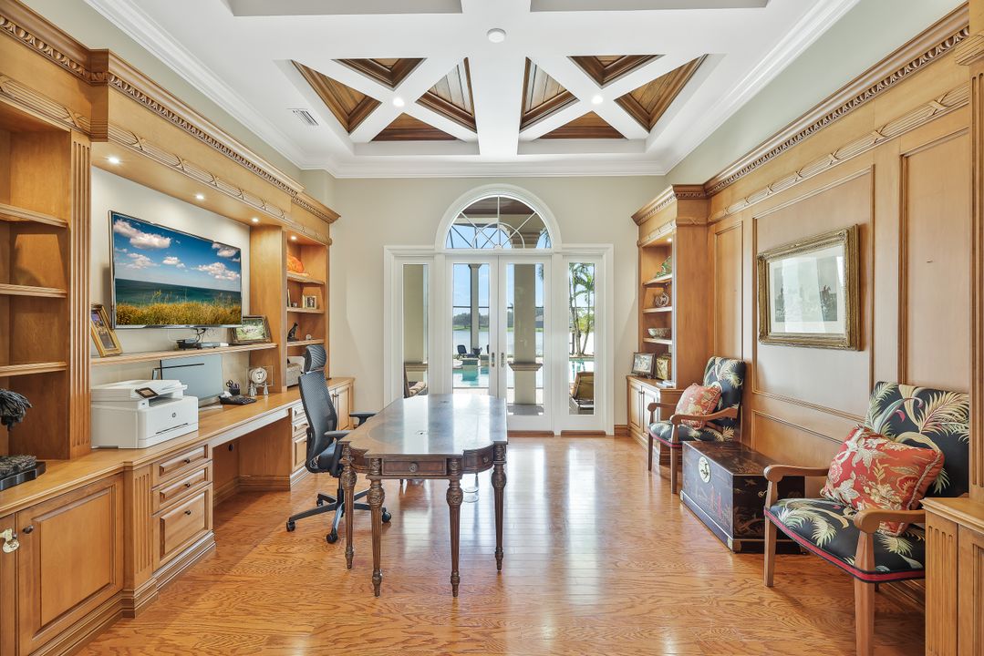 28790 Blaisdell Dr, Naples, FL 34119