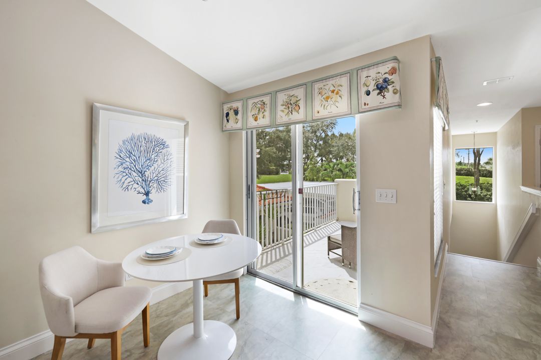 4940 Deerfield Way #201, Naples, FL 34110