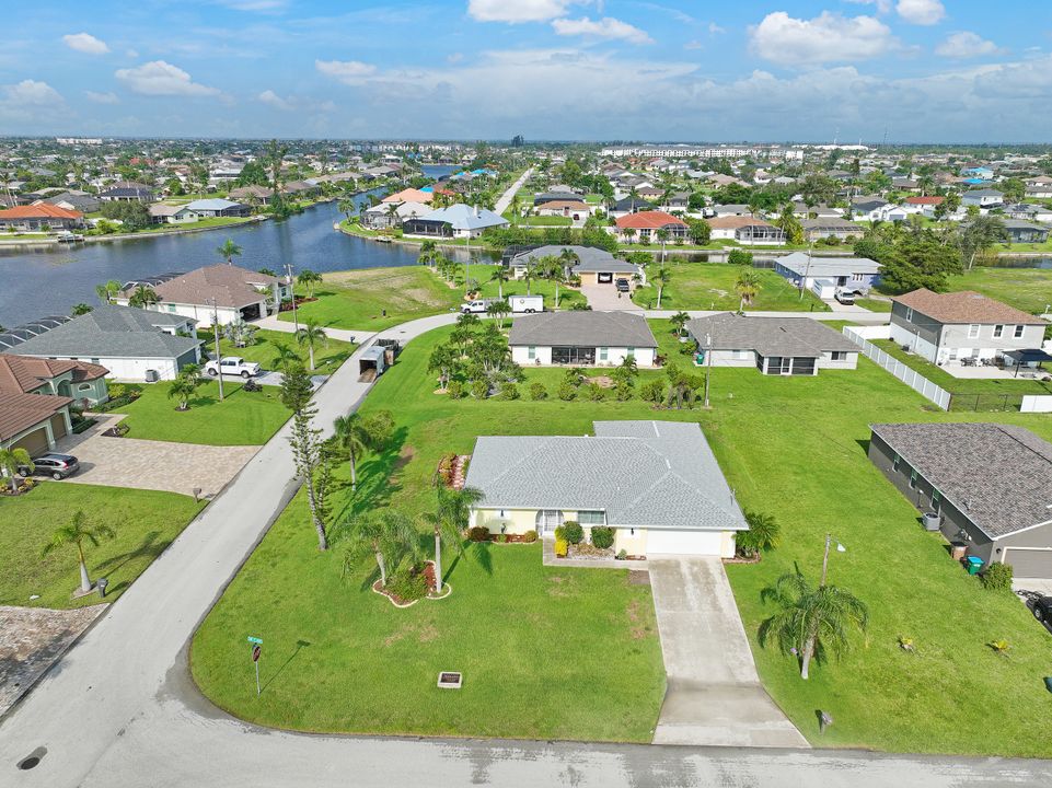 3612 SW 11th Ave, Cape Coral, FL 33914