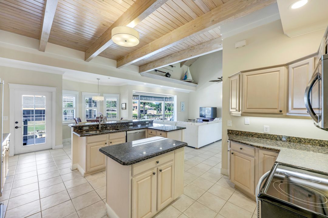 27150 Mora Rd, Bonita Springs, FL 34135