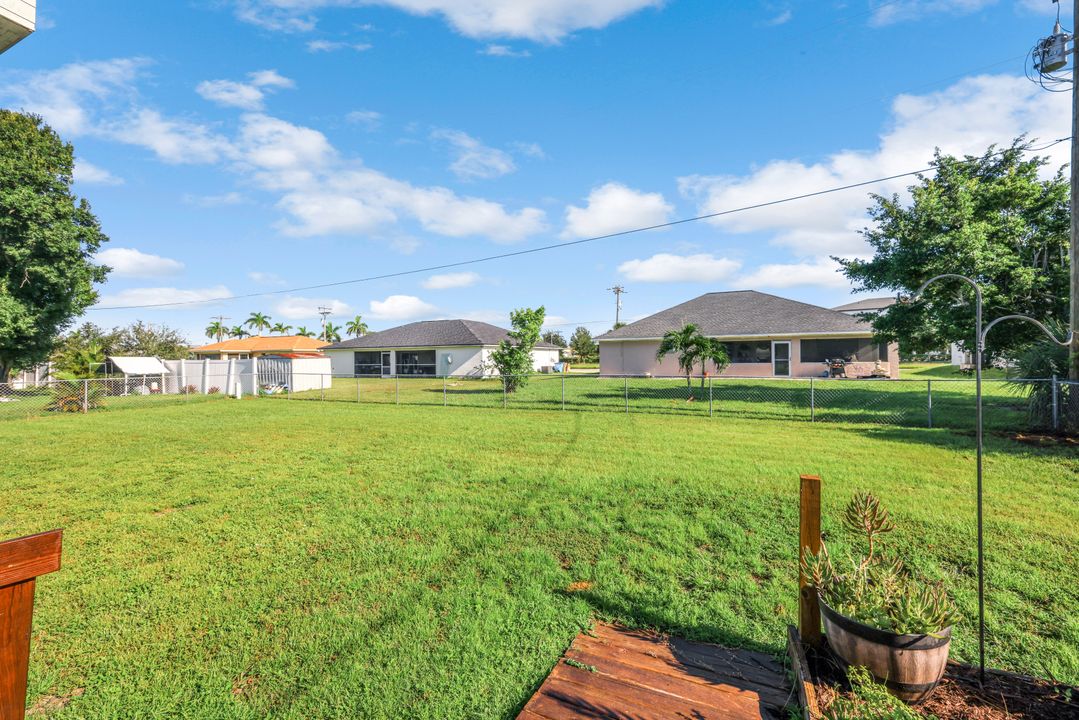 1705 SE 19th Ln, Cape Coral, FL 33990