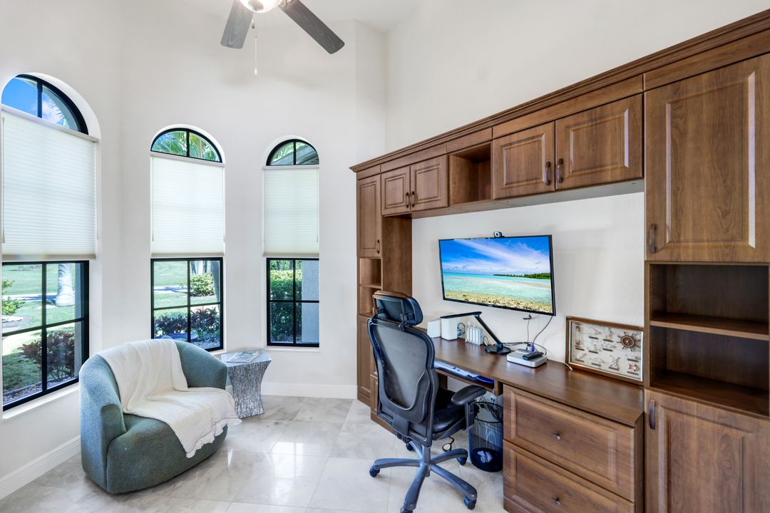 2208 NW 38th Pl, Cape Coral, FL 33993