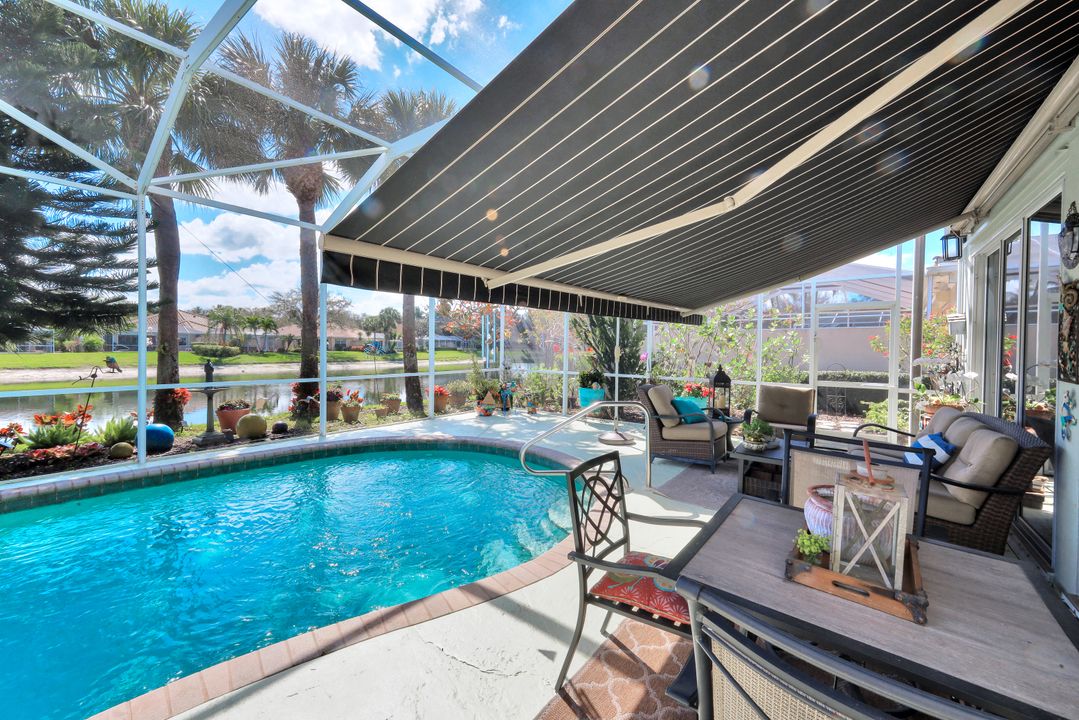 2925 Gilford Way, Naples, FL 34119