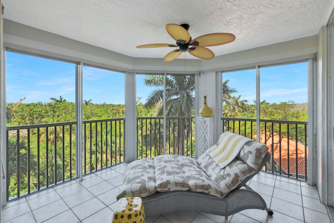6573 Marissa Loop #303, Naples, FL 34108