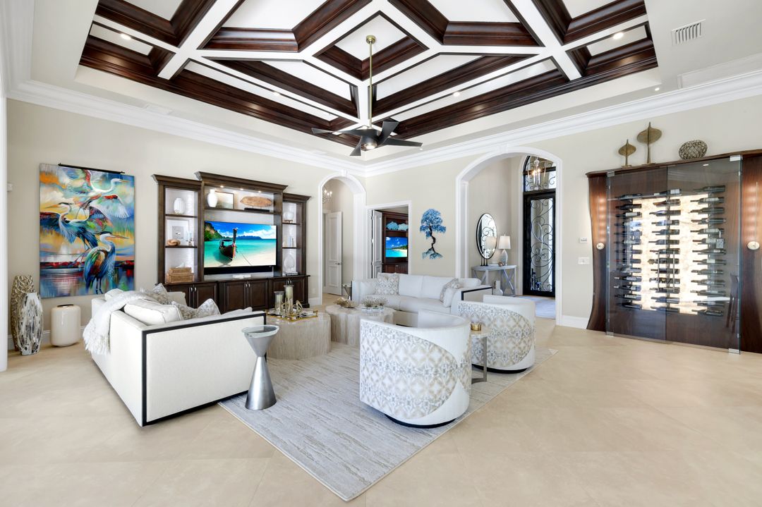 80 Anchor Ct, Marco Island, FL 34145