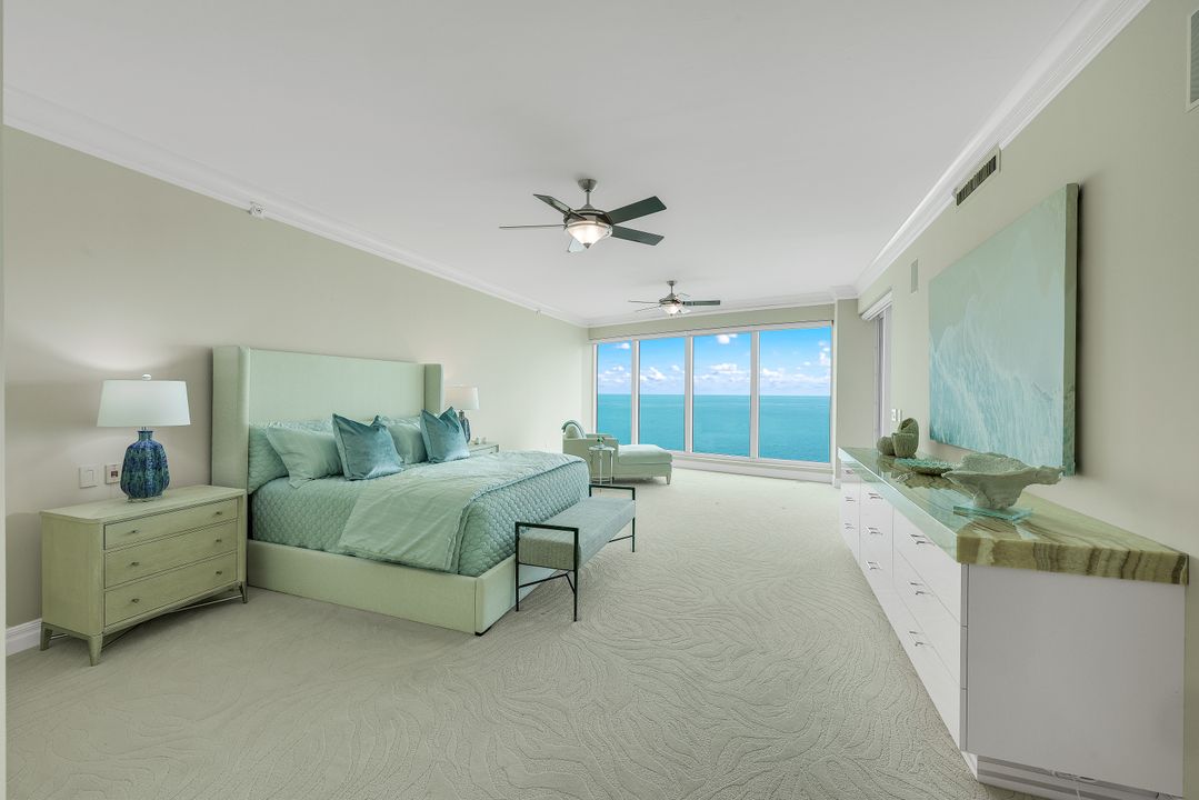 4101 Gulf Shore Blvd N #17N, Naples, FL 34103