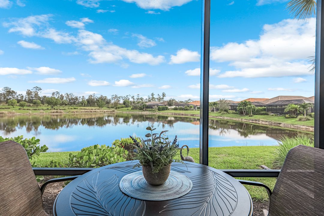 9420 Benvenuto Ct #102, Naples, FL 34119