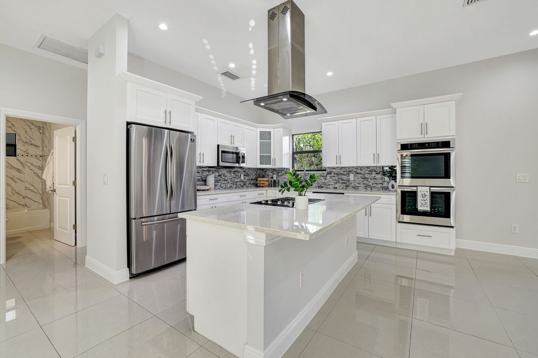 2749 72nd Ave NE, Naples , FL 34120