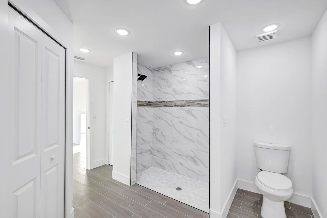 2223 NW 25th St, Cape Coral, FL 33993