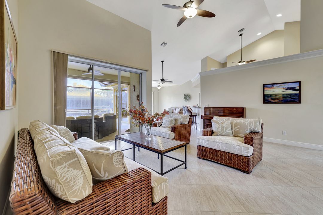 680 Thrush Ct, Marco Island, FL 34145