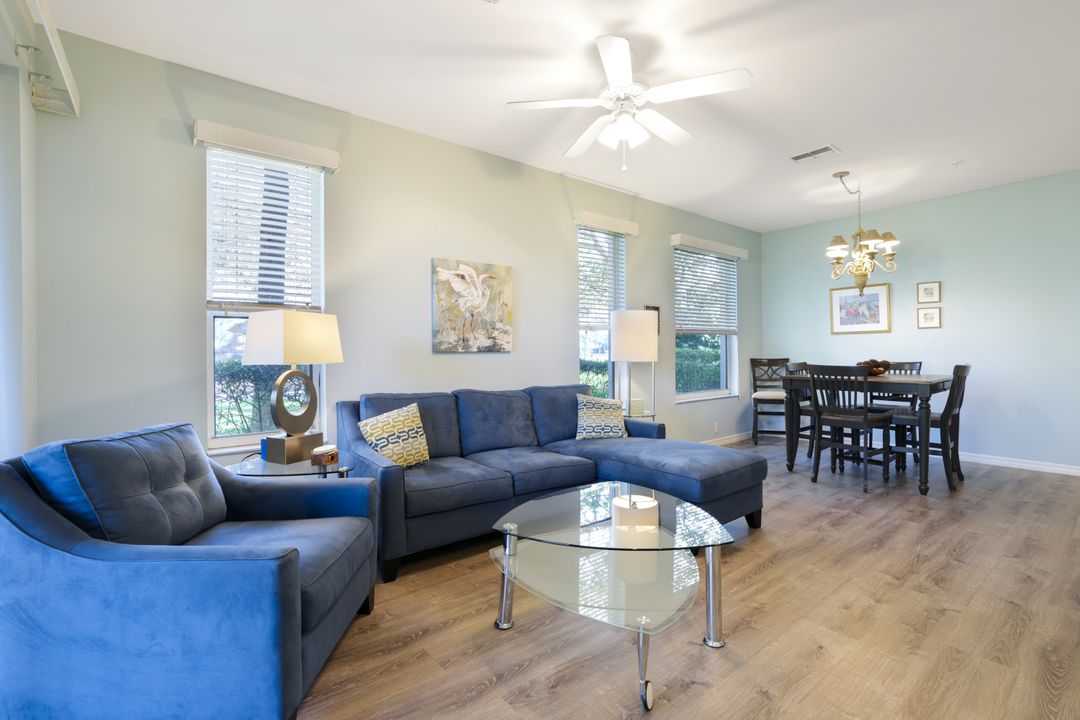8217 Parkstone Pl #108, Naples, FL 34120