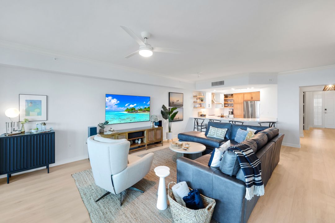 325 Dunes Blvd #604, Naples, FL 34110