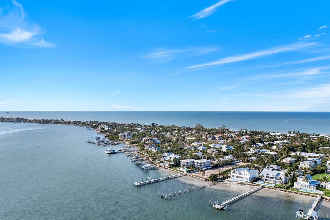 11410 Old Lodge Ln #2D, Captiva, FL 33924