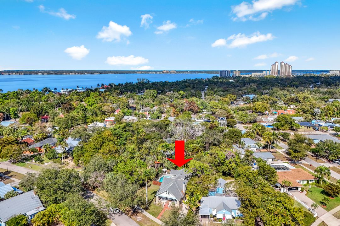 1473 Barcelona Ave, Fort Myers, FL 33901