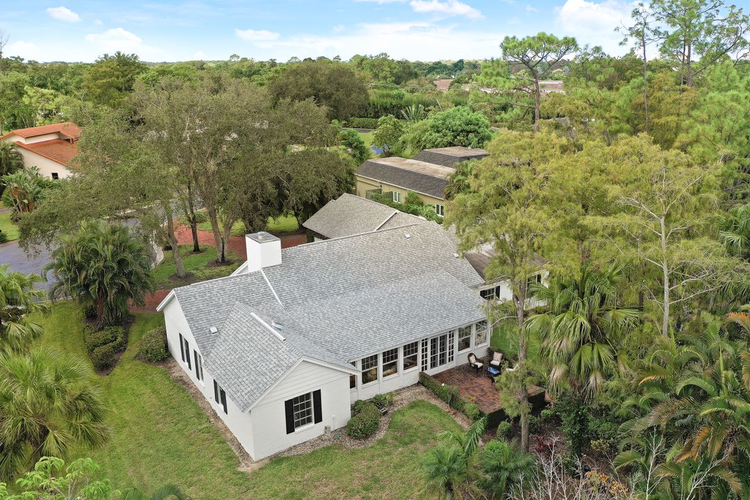 861 Swallow Point, Naples, FL 34105