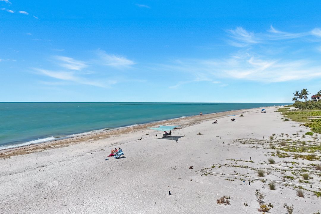 2321 W Gulf Dr #1E, Sanibel, FL 33957