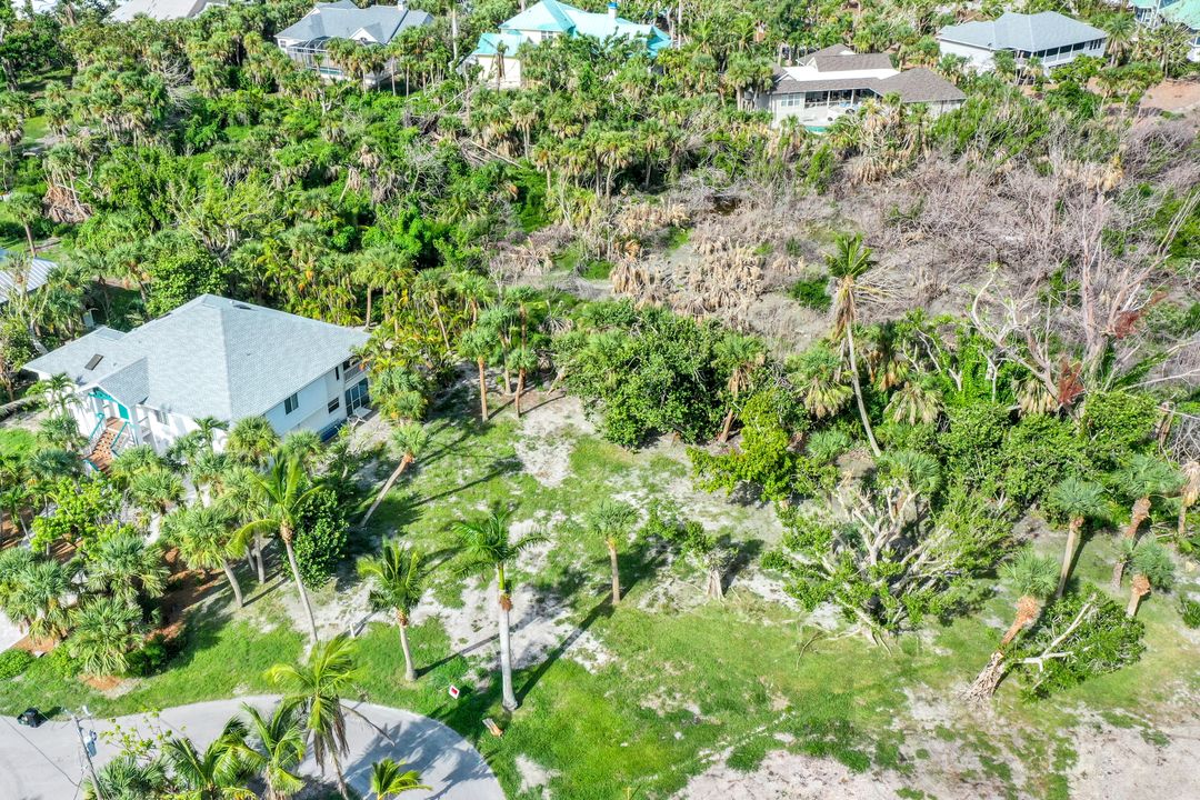 4019 Coquina Dr, Sanibel, FL 33957
