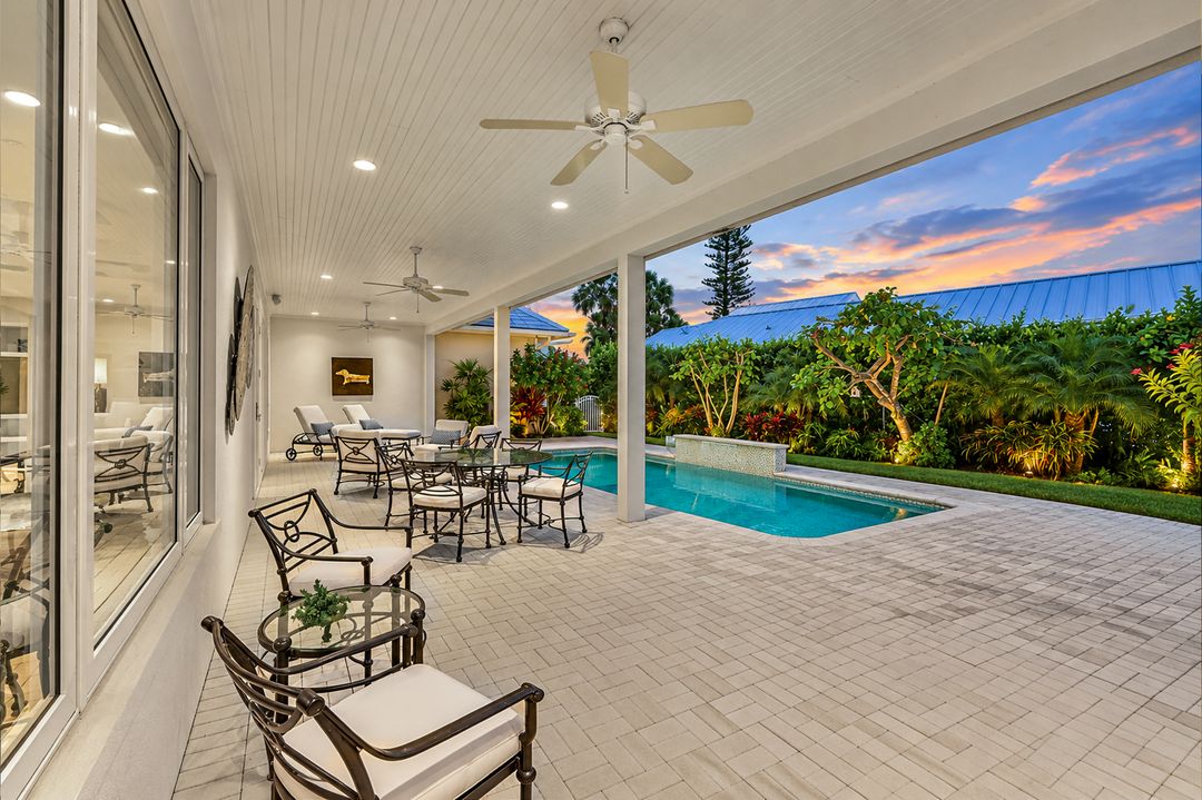 524 Turtle Hatch Ln, Naples, FL 34103