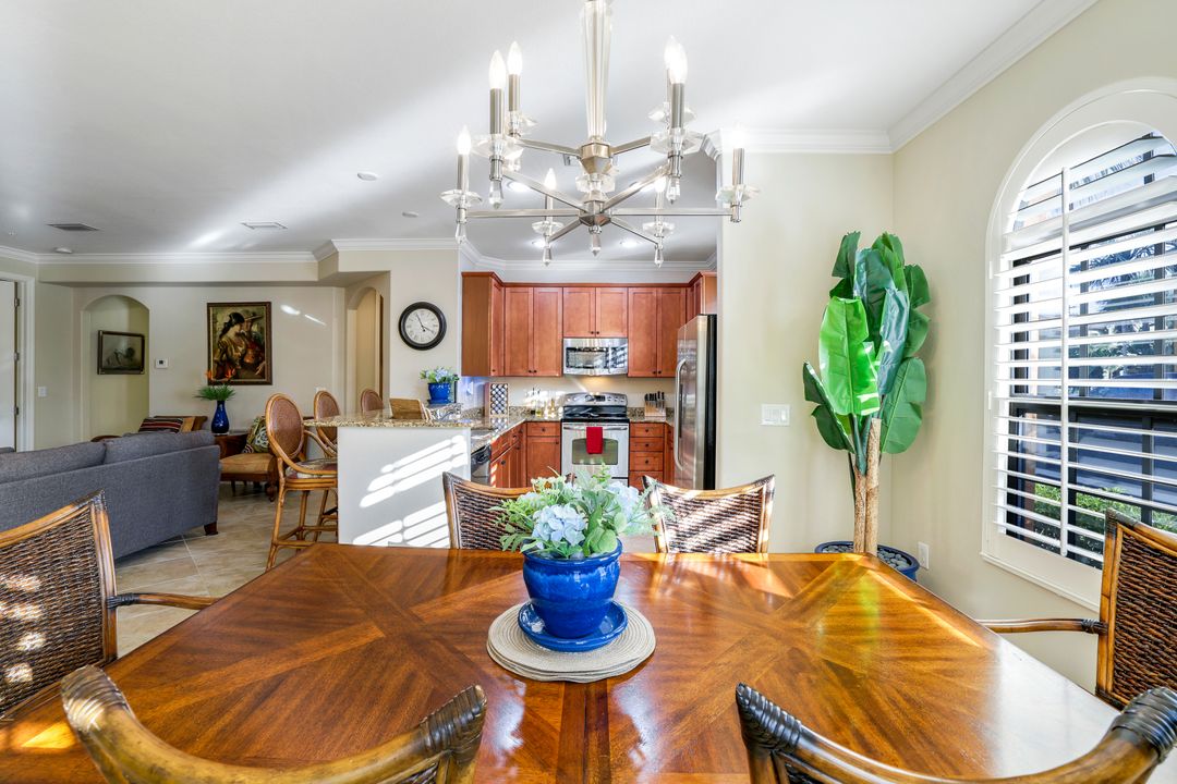 8985 Cambria Cir #2103, Naples, FL 34113