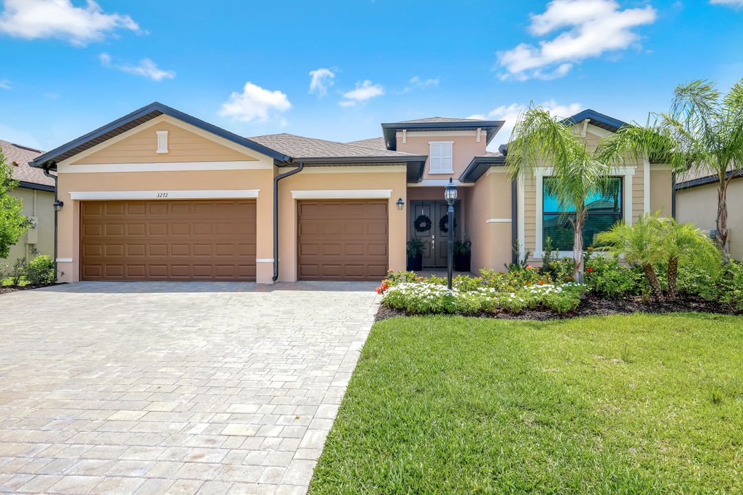 3272 Altimira Dr, Fort Myers, FL 33905