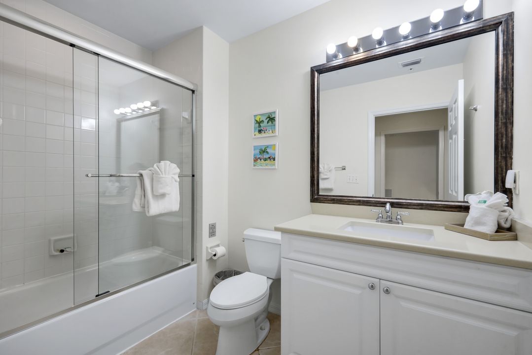 450 Launch Cir #203, Naples, FL 34108