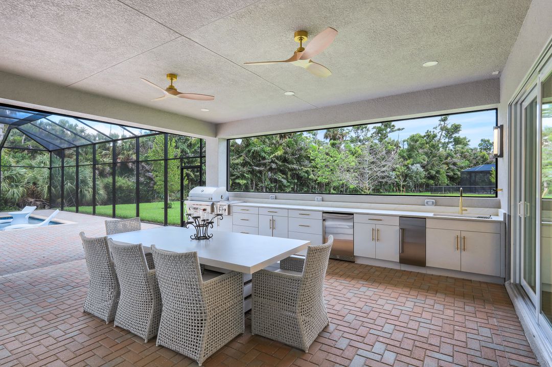 12063 Azalea Wy, Naples, FL 34120