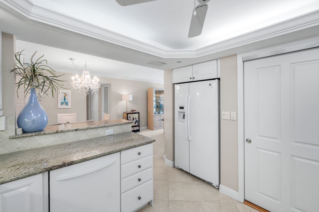 3399 Gulf Shore Blvd N #203, Naples, FL 34103