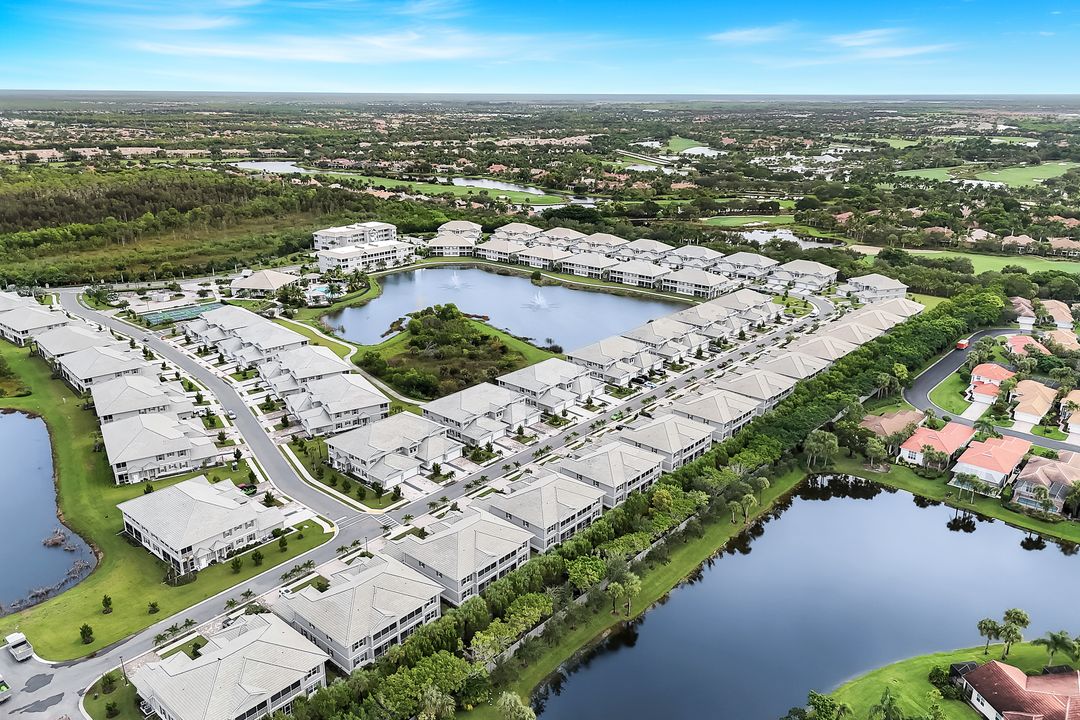 280 Antilles Wy E #101, Naples, FL 34112