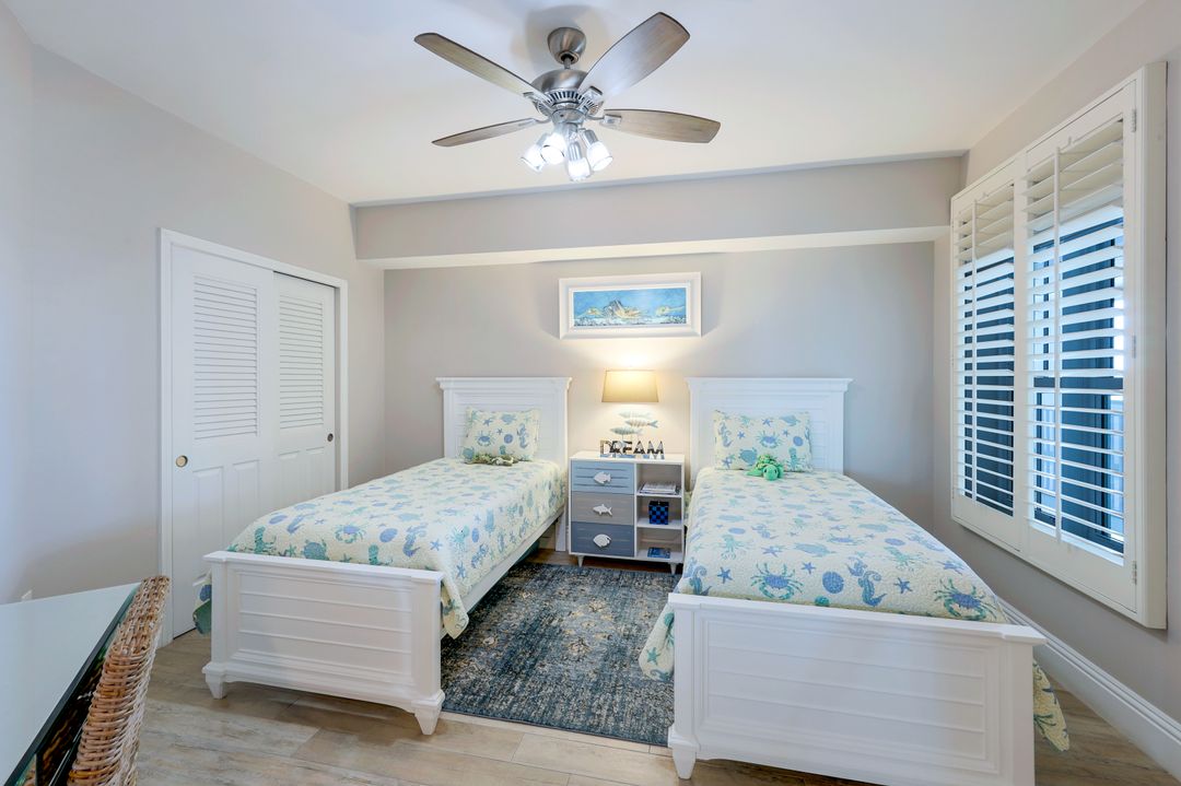 315 Dunes Blvd #1105, Naples, FL 34110