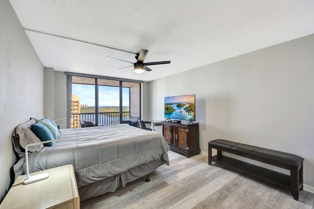 11 Bluebill Ave #1005, Naples, FL 34108