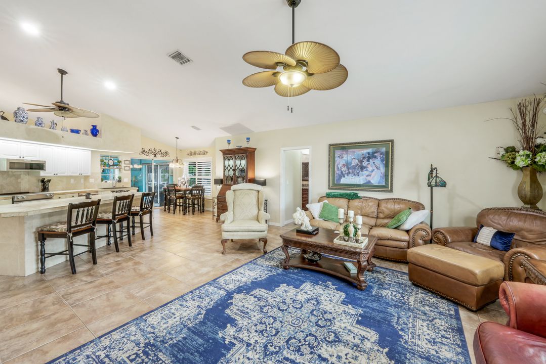 2310 SW 53rd St, Cape Coral, FL 33914