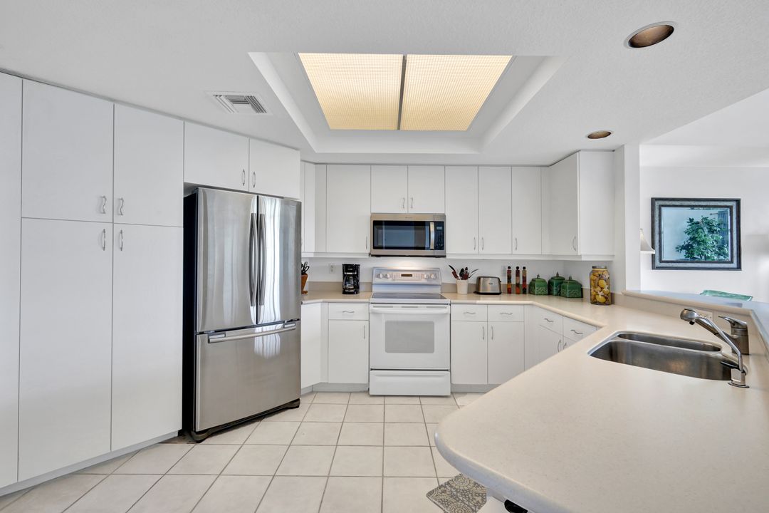 262 Barefoot Beach Blvd  #205, Bonita Springs, FL 34134