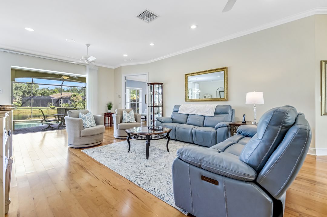 3500 Candleberry Ct, Bonita Springs, FL 34134