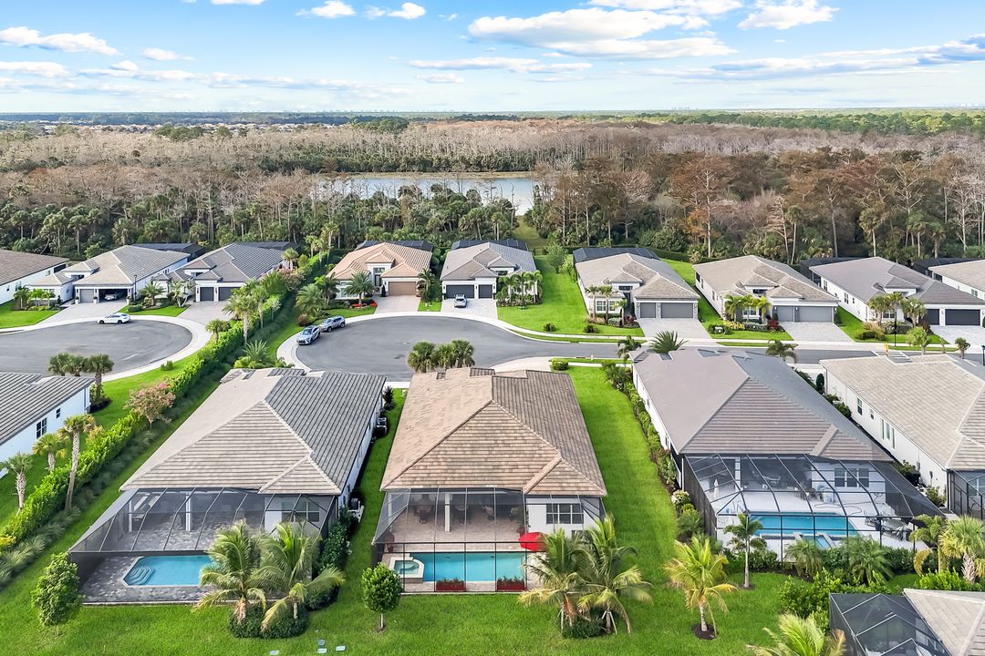 12078 Mimosa St, Naples, FL 34120