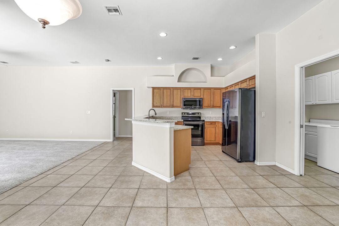 9461 Cedar Creek Dr, Bonita Springs, FL 34135