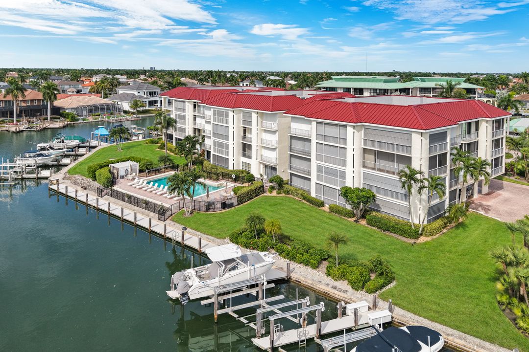 848 Collier Ct #304, Marco Island, FL 34145