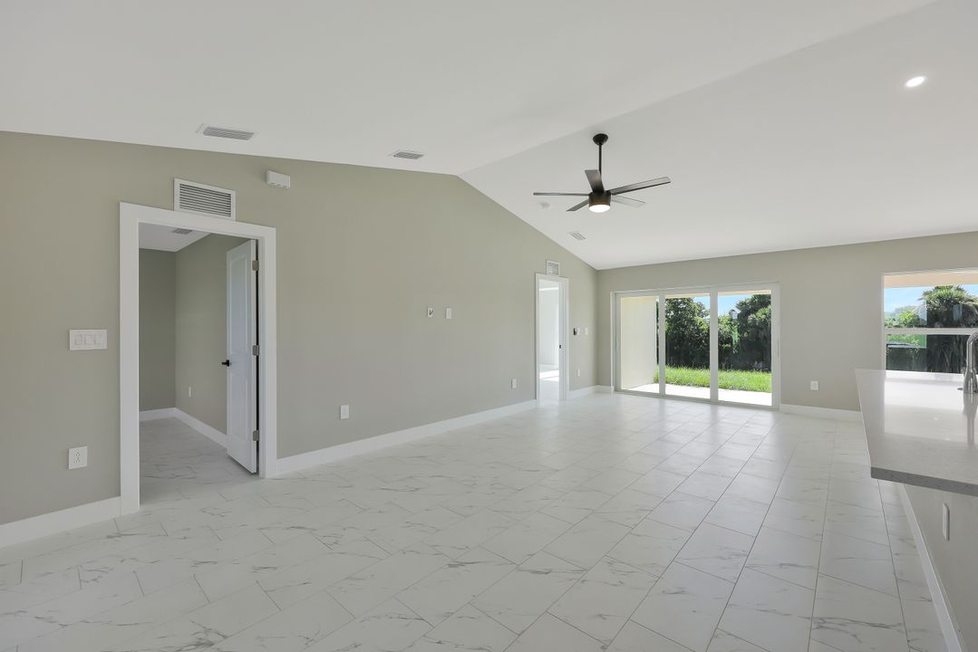 1905 NE 21st Pl, Cape Coral, FL 33909