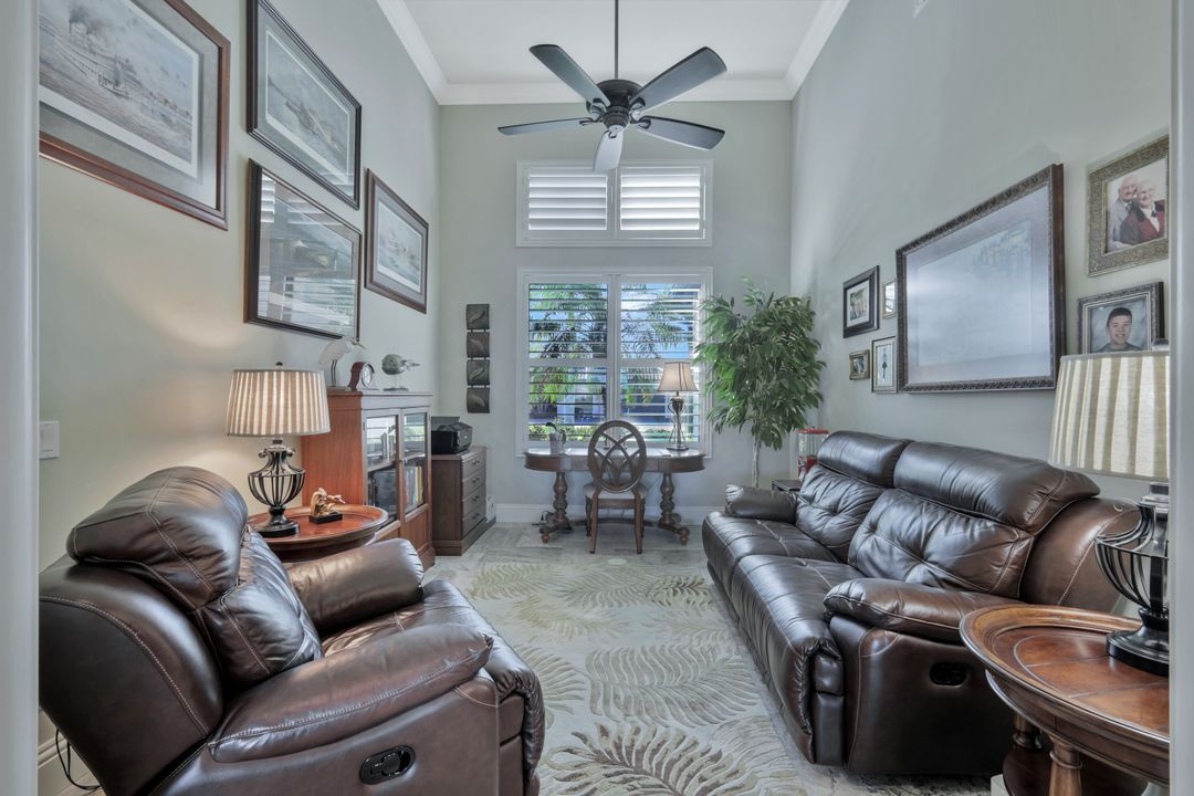 11710 Royal Tee Cir, Cape Coral, FL 33991