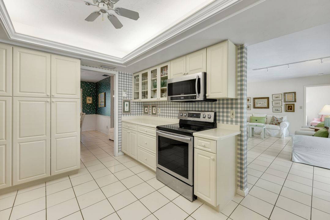 1839 Imperial Golf Course Blvd, Naples, FL 34110