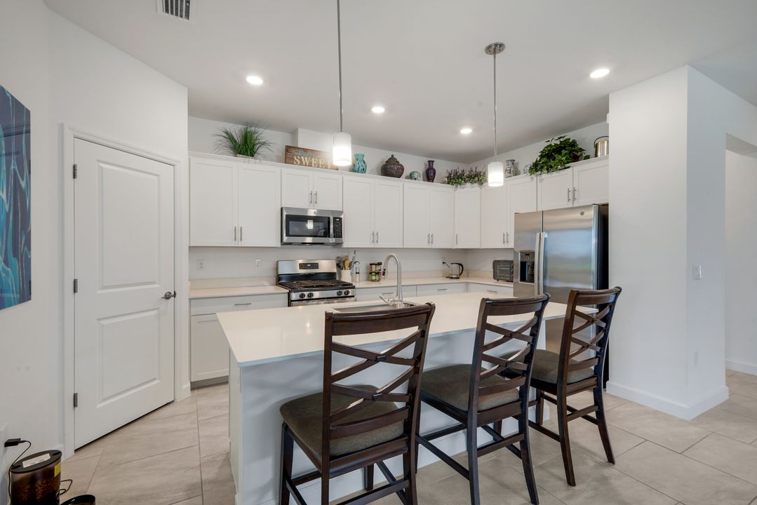 18271 Ridgeline Dr, Estero, FL 33928