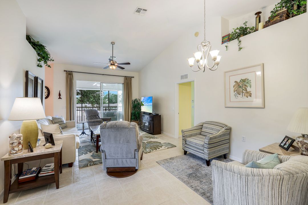 3365 Grand Cypress Dr #201, Naples, FL 34119