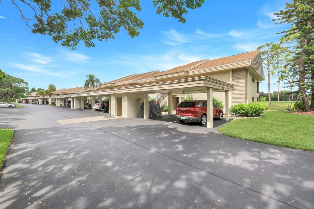 5585 Trailwinds Dr #326, Fort Myers, FL 33907
