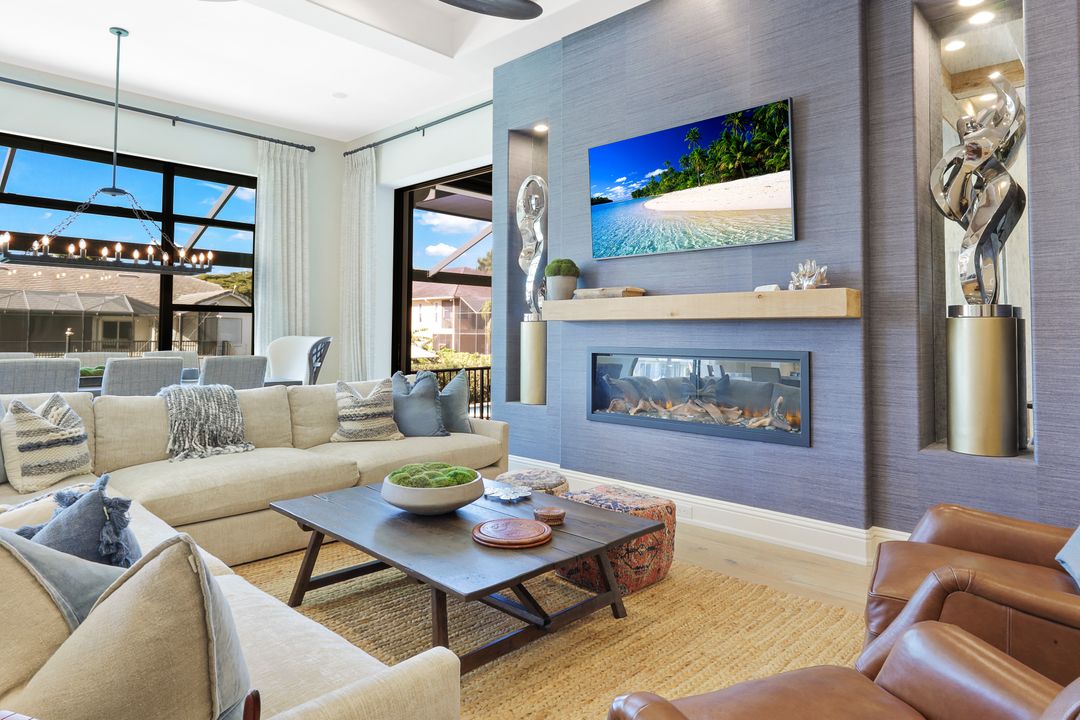 27194 Harbor Dr, Bonita Springs, FL 34135