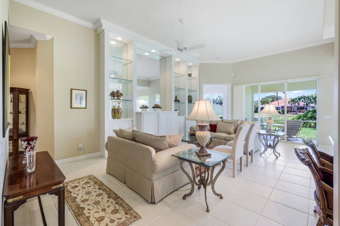 4479 Prescott Ln, Naples, FL 34119