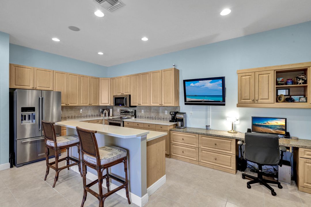 13968 Avon Park Cir, Fort Myers, FL 33912